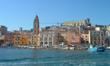 Må bra-resa och yoga på Italienska rivieran