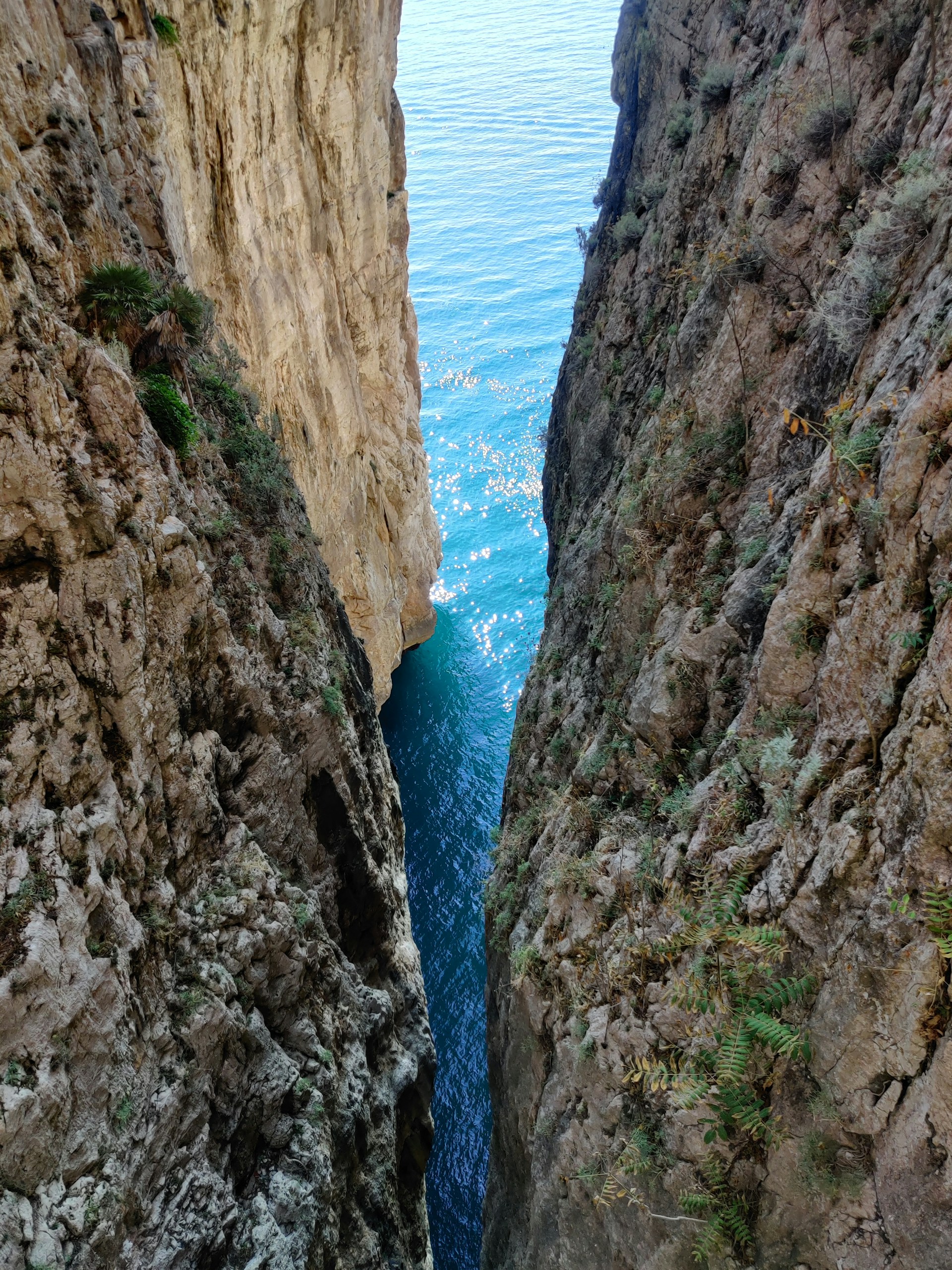 gaeta den kluvna klippan monte orlando