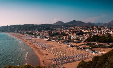 gaeta stranden serapo
